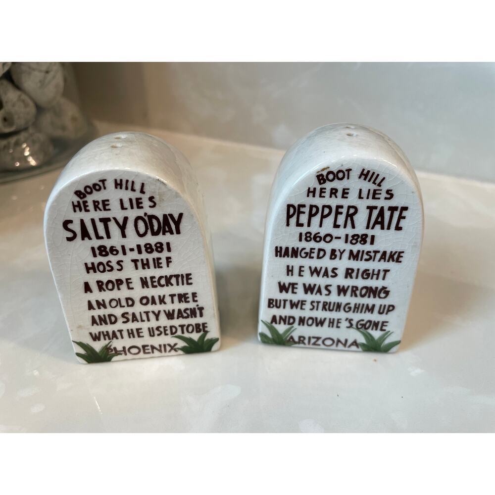 VTG Tombstone Arizona Boot Hill Salt & Pepper Shakers Set Japan